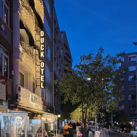 Hotel Duck Istanboel