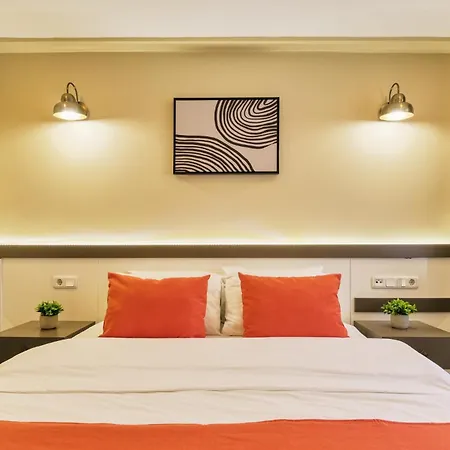 Hotel Duck 3*